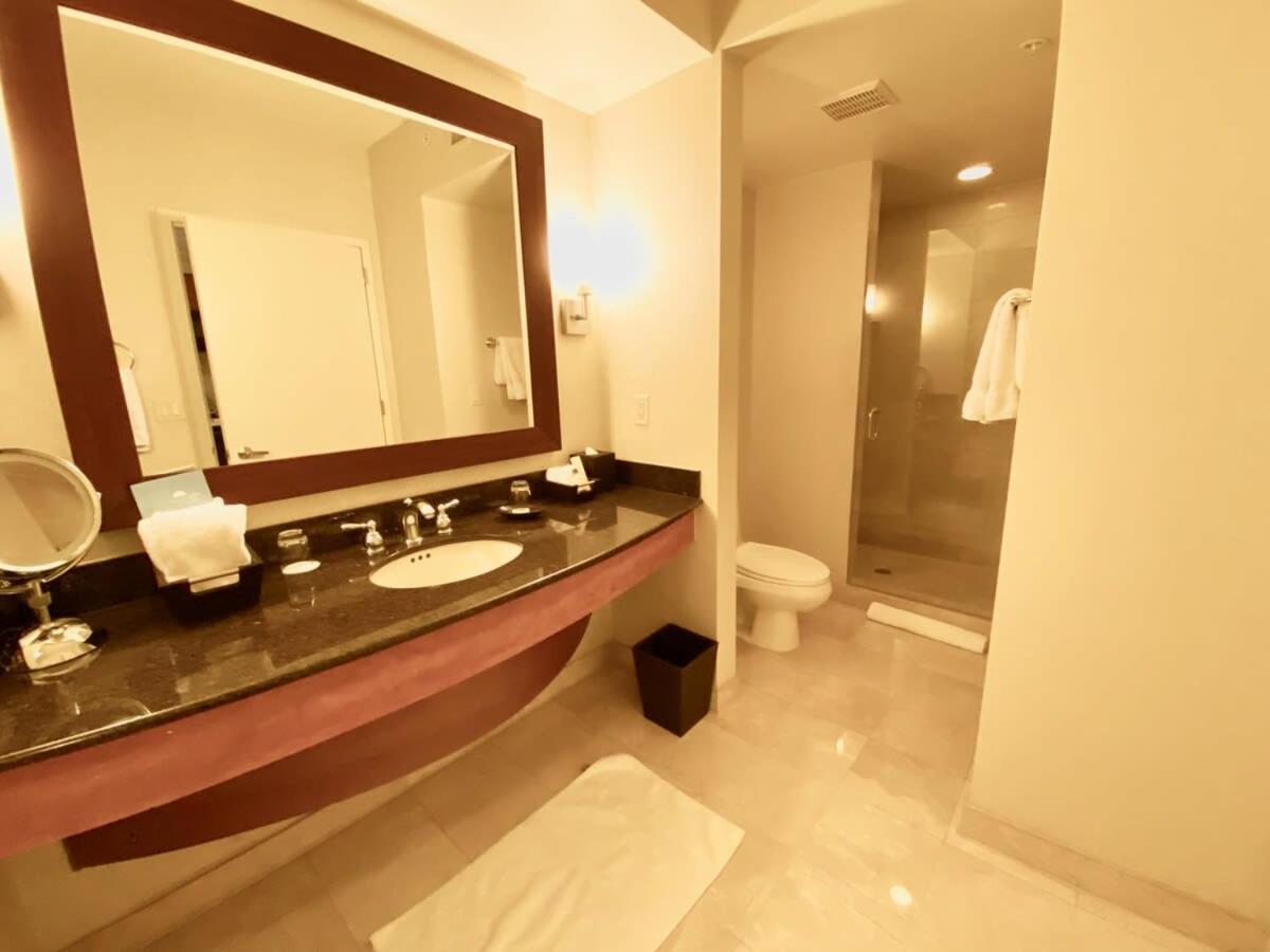 Trump International Resort By Zen Vacation Rentals Маями Бийч Екстериор снимка