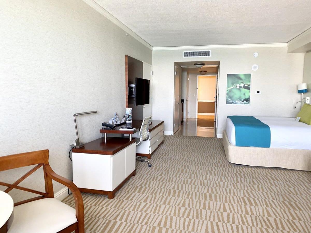 Trump International Resort By Zen Vacation Rentals Маями Бийч Екстериор снимка